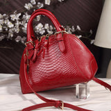 2018 Crocodile Pattern Leather Women's Handbags Luxury Designer Messenger Bags For Female Shell Type Ladies Hand Bags B QF15