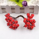 40pcs Artificial Frosted Berries Bouquet Fake Berry Vivid Red Holly Berry Mini Christmas Frosted Flowers Party Decorative