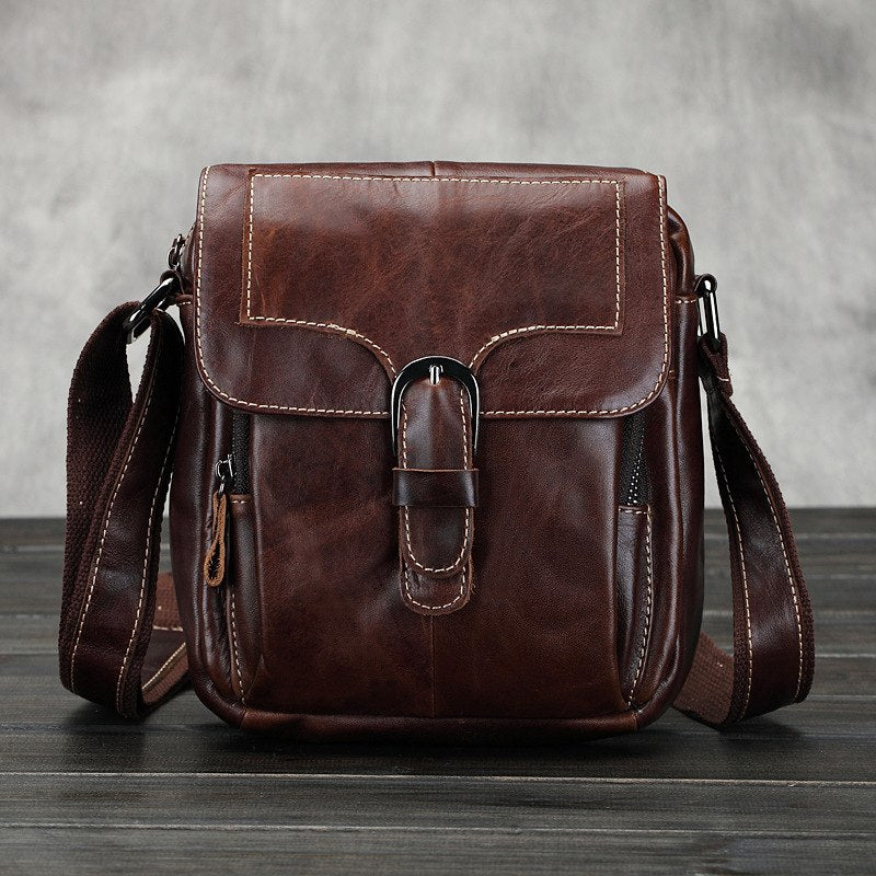 Famous Brand Men Fashion Design Messenger Bag Male Genuine Leather Shoulder Bag High Quality Small Style Vintage Travel Flap Bag
