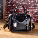 Vintage Boston Oil Wax Leather Women Messenger Bags Luxury Handbags Women Bags Designer Shoulder Bag Female Postman Tote
