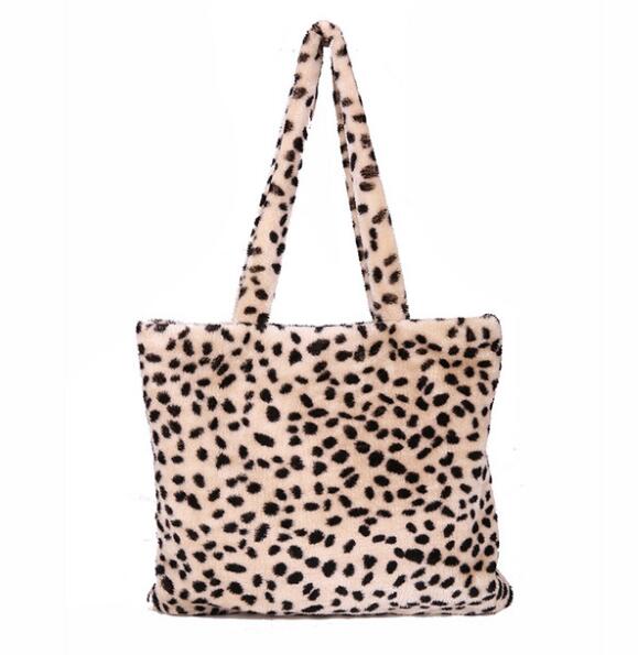 Leopard Shoulder Bag New 2018 Autumn and Winter Faux Fur Leisure O Travel Bag Large Capacity Package Lightweig Sof Bag