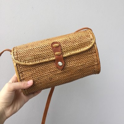 Luxury Designer Women Messenger Bags Handmade Hand Bags Vintage Straw Clutch Bags Small Rattan Handbags