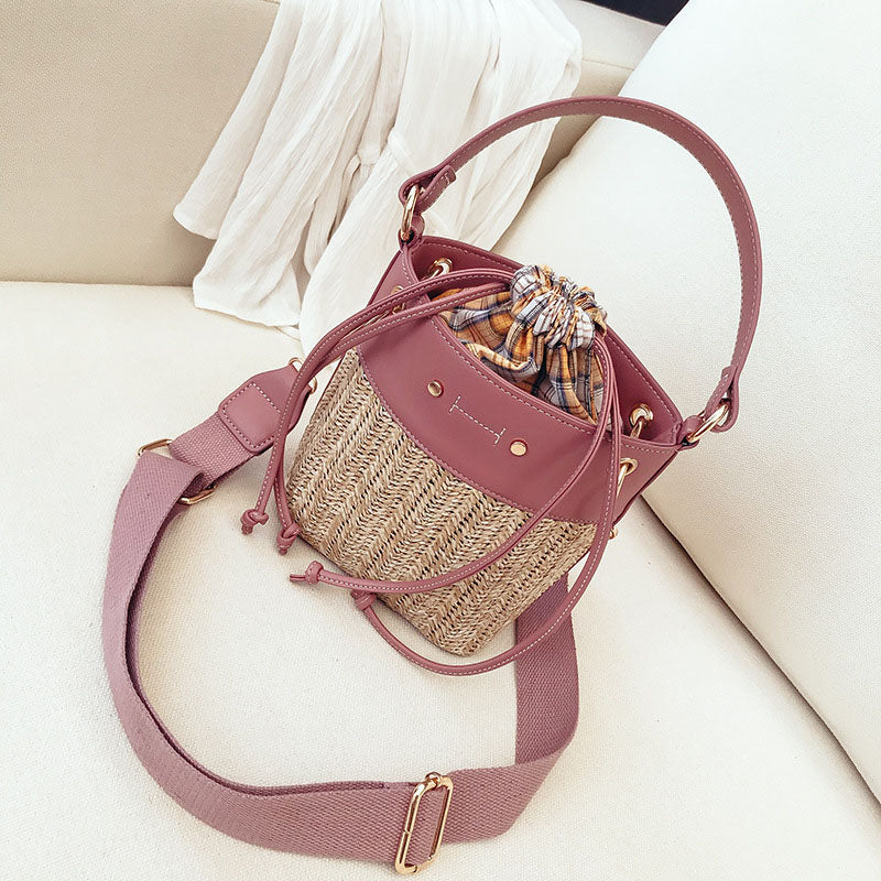 New Summer Women Fashion Handbag INS Popular Female Casual Straw Bags Travel Lady Weave Shoulder Bag Holiday Knitted Tote SS3278