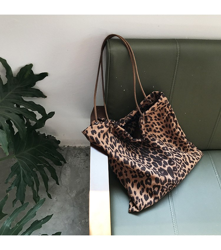 women tote Leopard Prin suede leisure shopping sac big shoulder bags female handbags College Students scho book bags retro